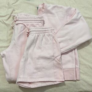 Aritzia TNA Boyfriend Sweatsuit Set